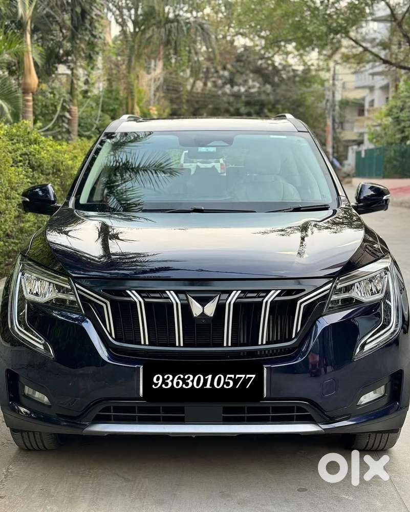 Mahindra Xuv700 2.0 Ax 7 Petrol Mt Str, 2023, Petrol