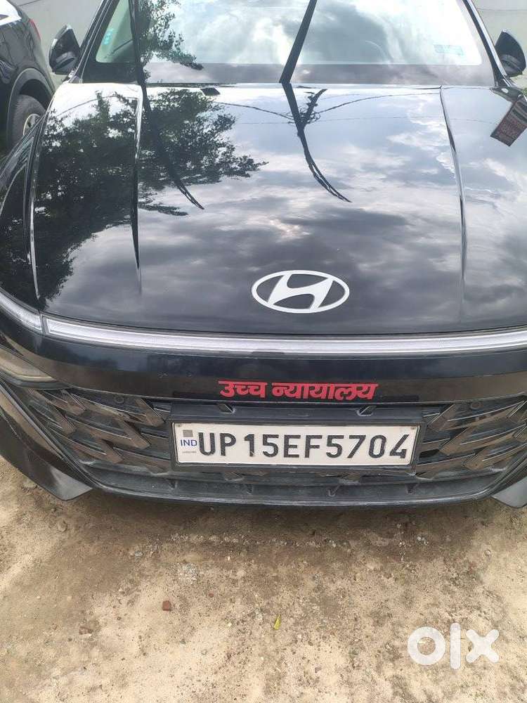 Hyundai Verna 1.5 Mpi Mt Sx (o), 2023, Petrol