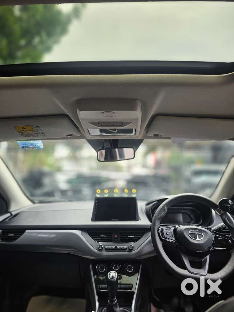 Tata Nexon 1.2 Revotron Xm (s), 2022, Petrol