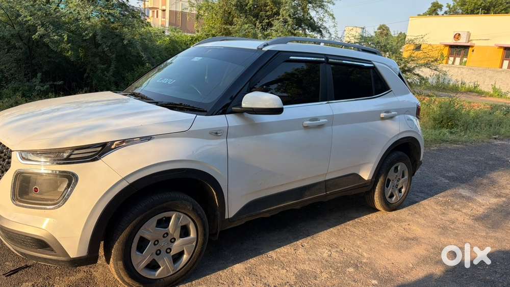 Hyundai Venue 2020 Petrol Good Condition