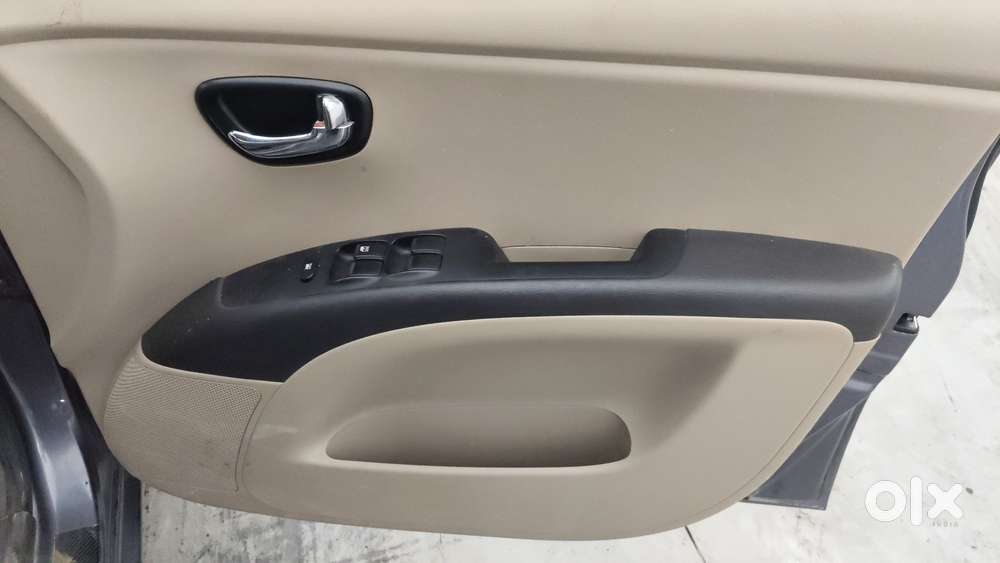 Hyundai I10 Sportz 1.1l, 2015, Petrol