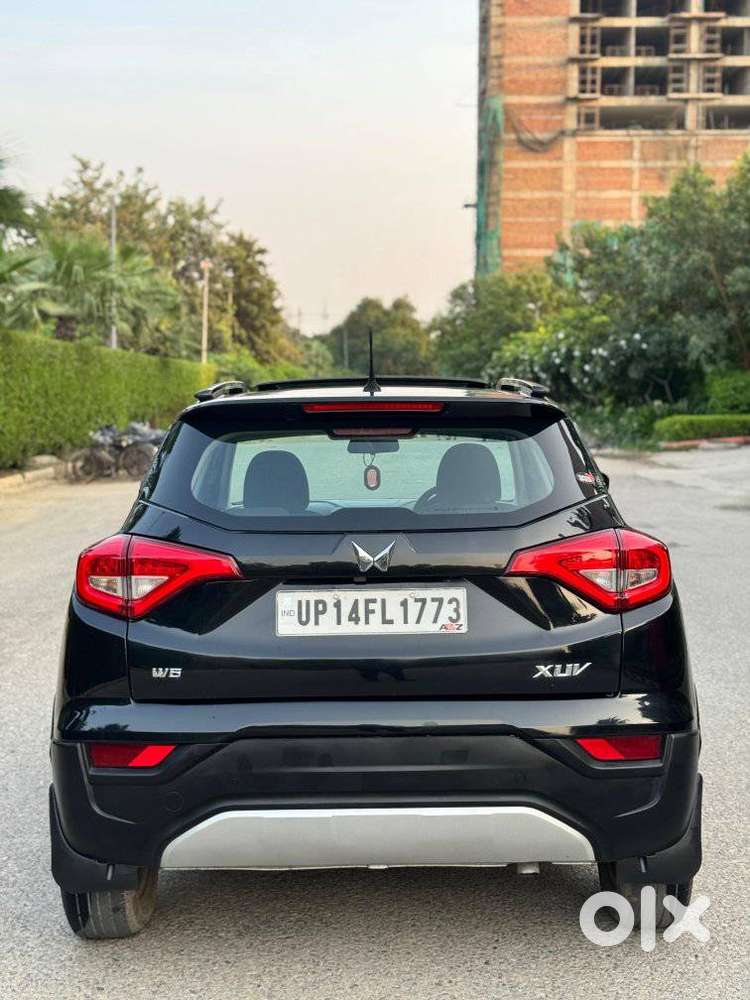 Mahindra Xuv300 W6, 2023, Petrol