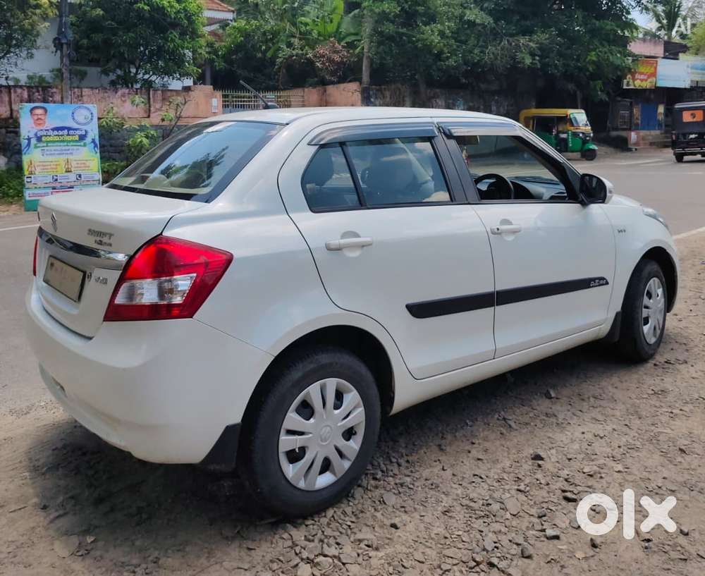 Maruti Suzuki Dzire 1.2 Vxi, 2014, Petrol