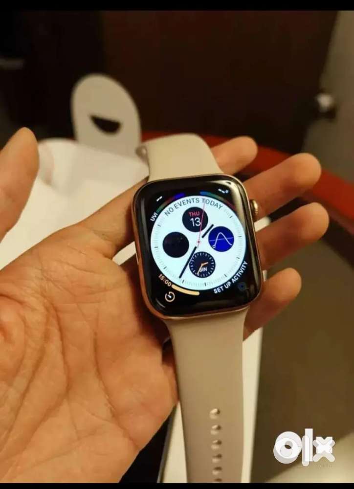 Apple I watch S4 44mm GPS cellular box charger band all