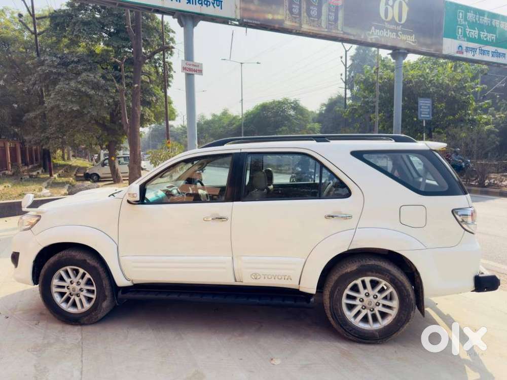 Toyota Fortuner 3.0 4x4 Manual, 2013, Diesel