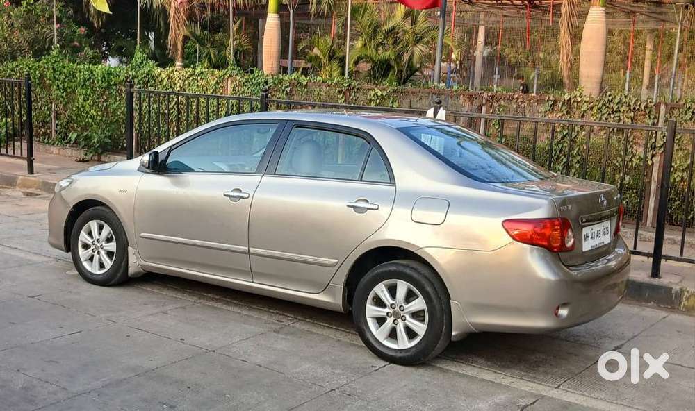Toyota Corolla Altis 2010-2013 Vl, 2010, Petrol