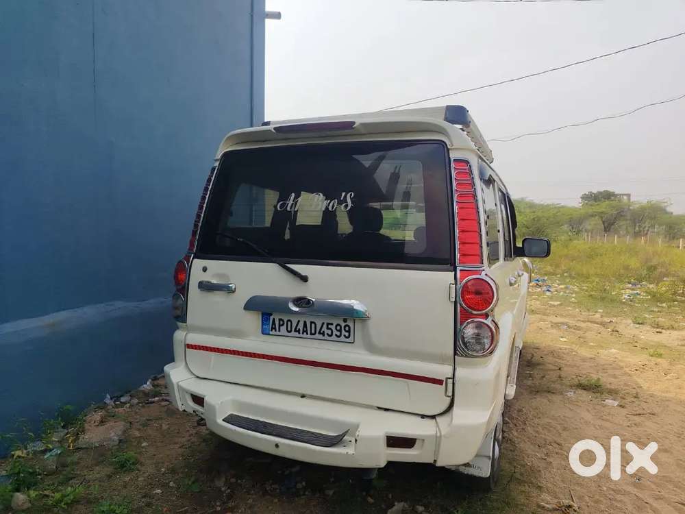 Mahindra Scorpio Classic 2010