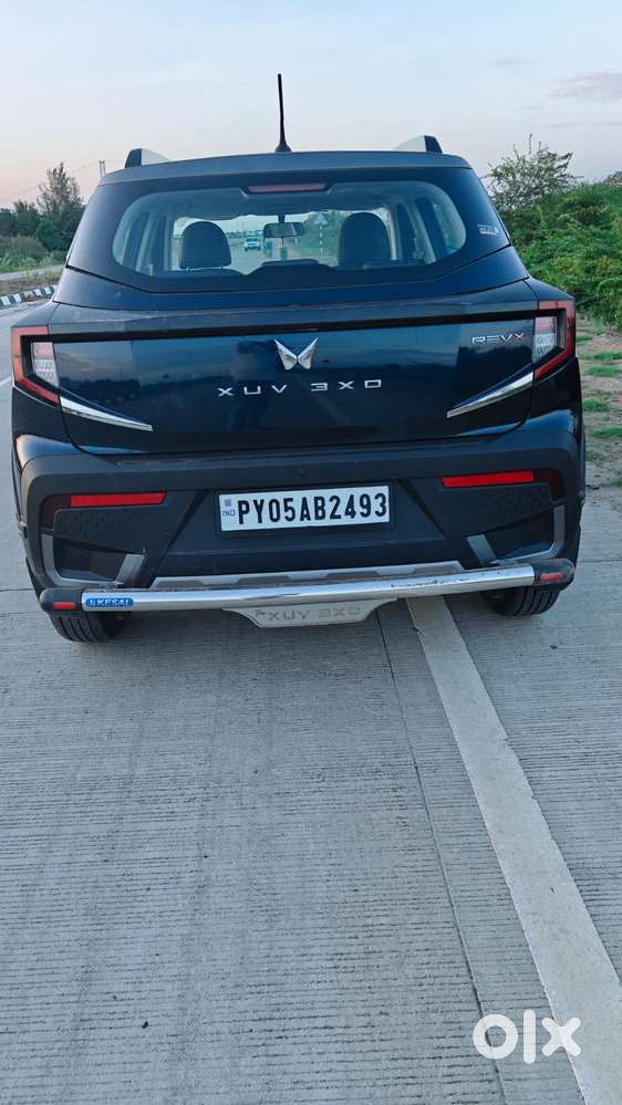 Mahindra Xuv 3xo Ax7l Petrol Mt, 2025, Petrol