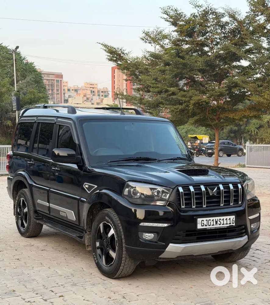 Mahindra Scorpio Classic, 2024, Diesel