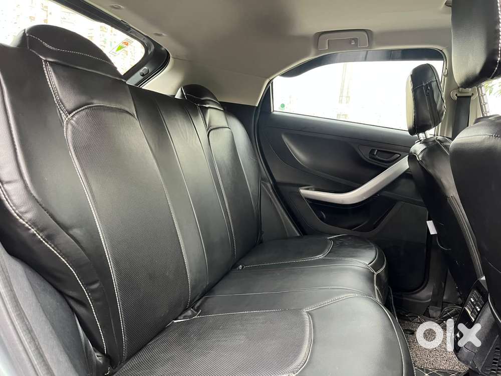 Tata Nexon 1.2 Revotron Xm Plus (s), 2023, Petrol