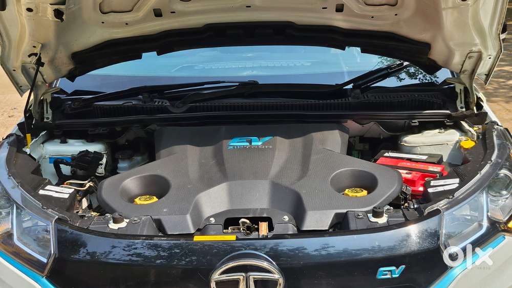 Tata Nexon Ev Xz Plus Dark Edition, 2022, Electric