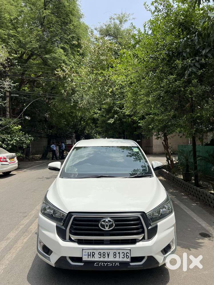Toyota Innova Crysta 2.4 G Plus Mt 7 Str, 2025, Diesel