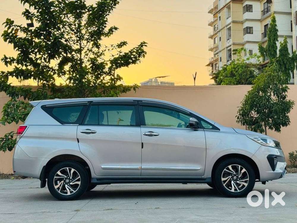 Toyota Innova Crysta G 7 Str, 2022, Petrol