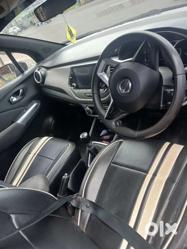 Nissan Kicks Petrol Manual 2021 .. Single Hand Drive