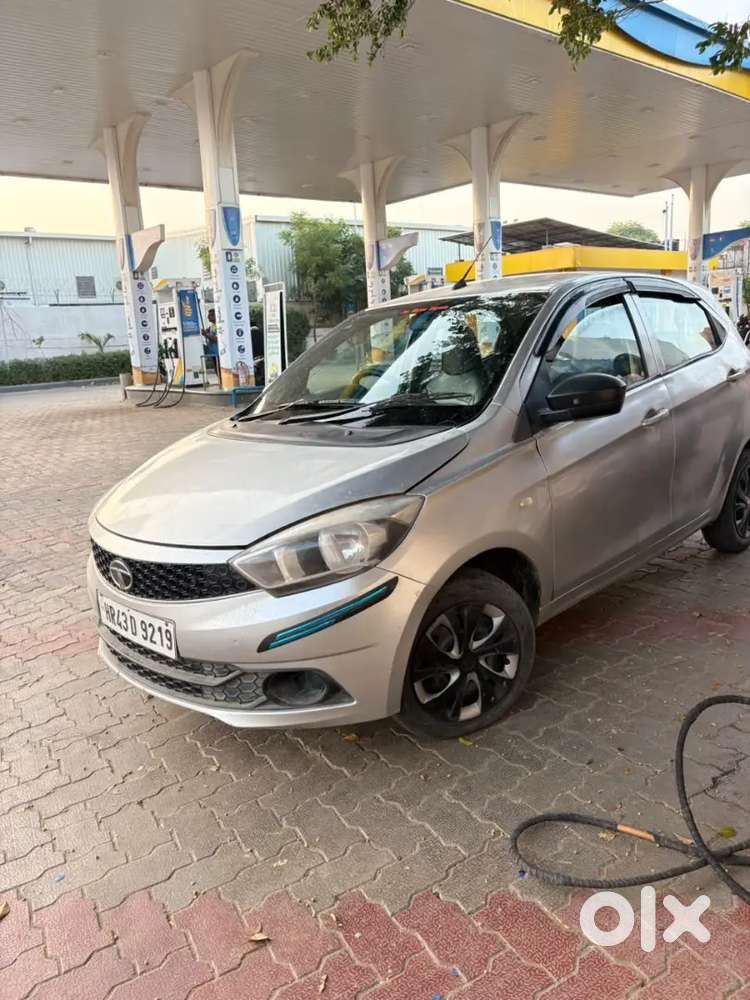 Good Condition Car, Only Front Left Side Socker Noise,