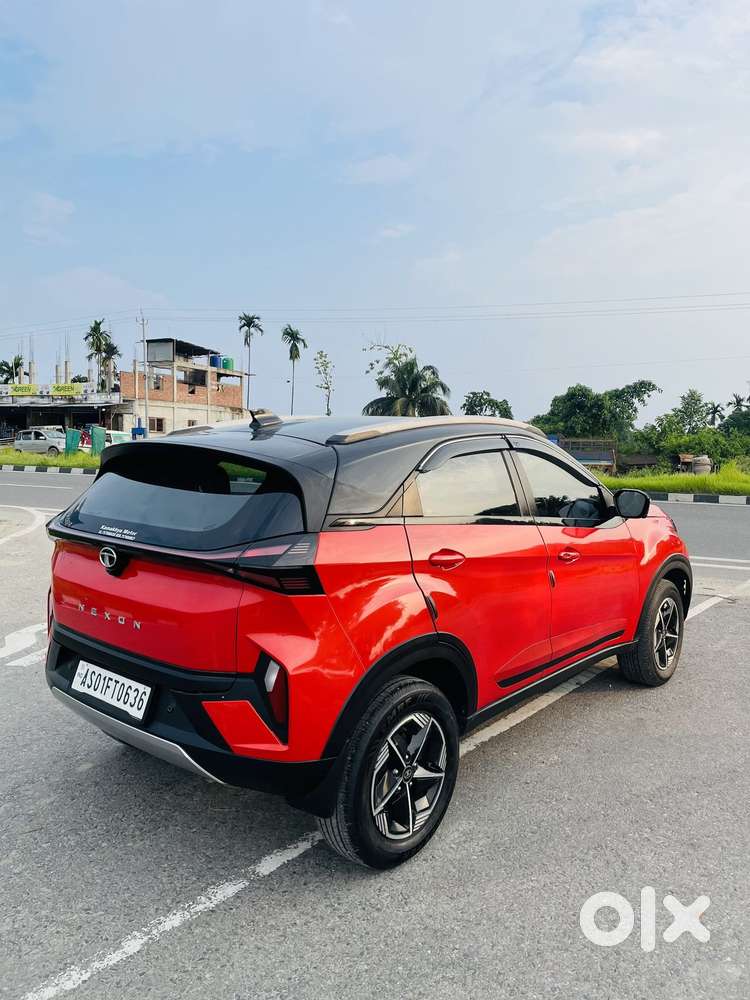 Tata Nexon Fearless Plus S 1.2 Revotron Petrol 6mt Dt, 2023, Petrol