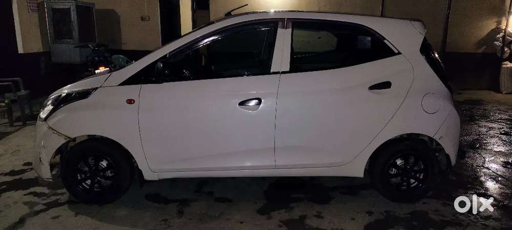 Hyundai Eon 2015 Petrol Well Maintained