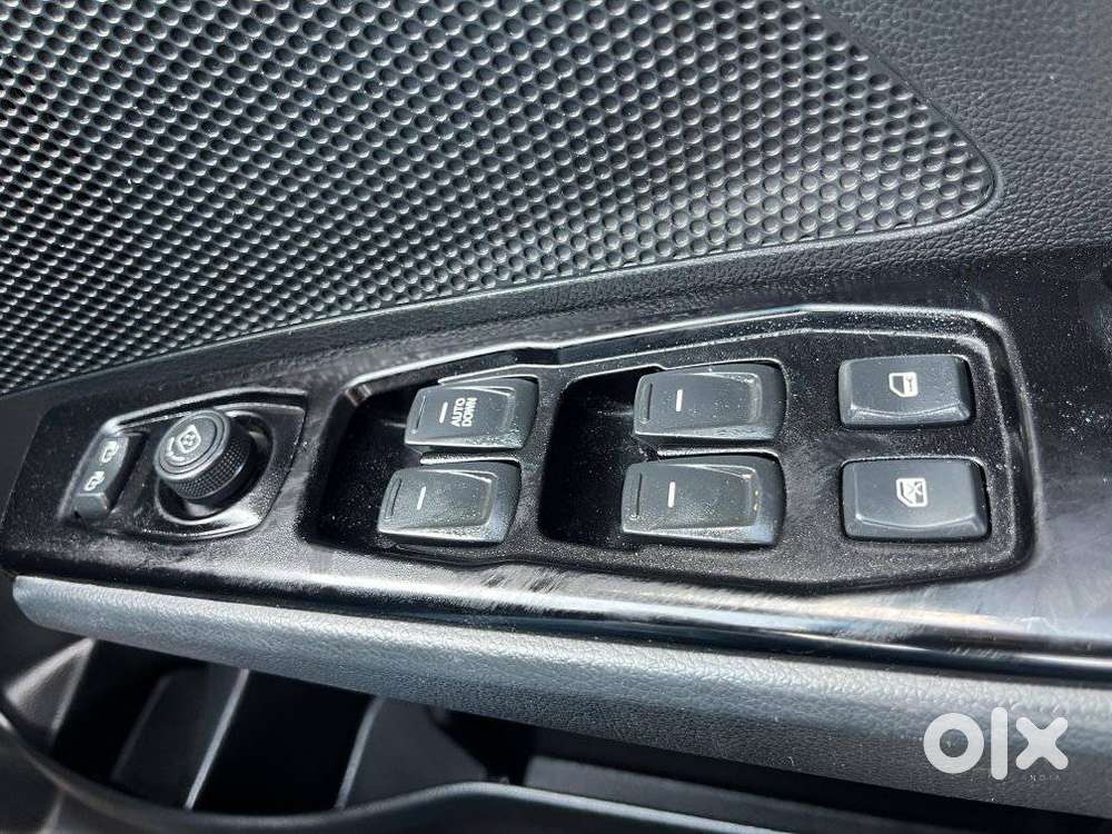 Mahindra Xuv400 Ev El Fast Charger, 2023, Electric