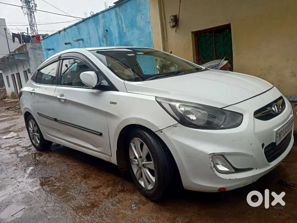 Hyundai Verna 2013 Diesel 90000 Km Driven