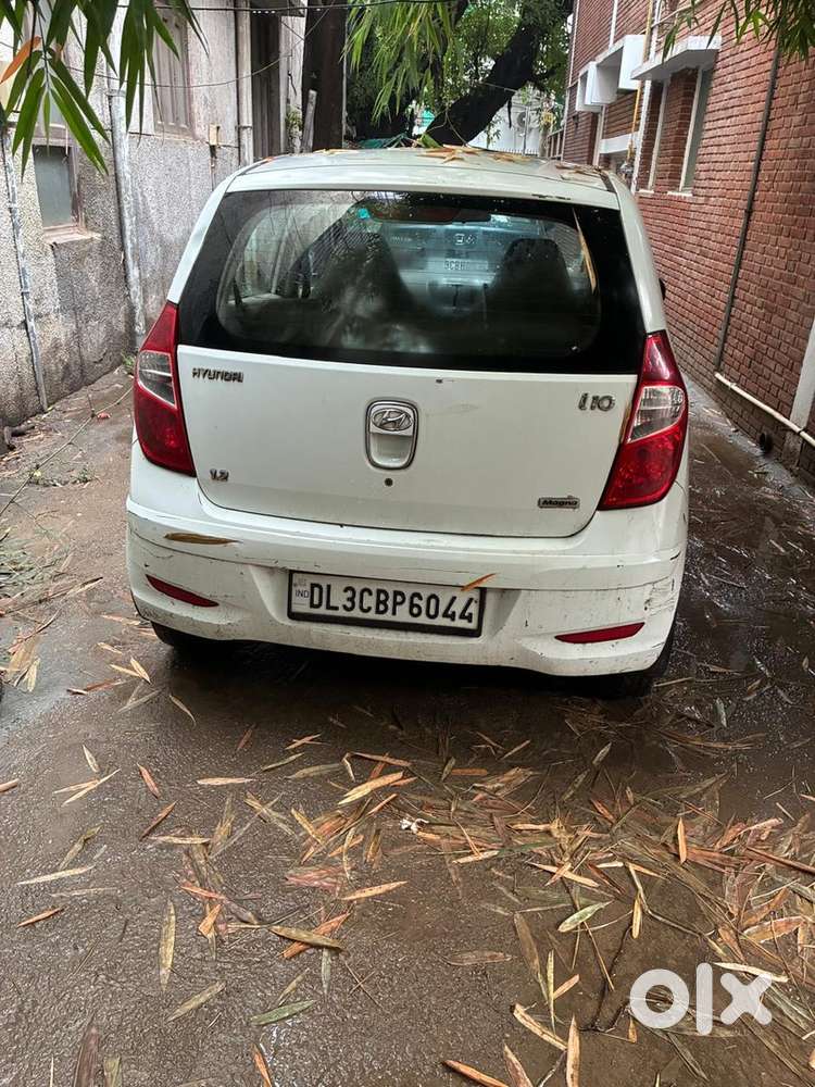 Hyundai I10 2011 Petrol 90000 Km Driven