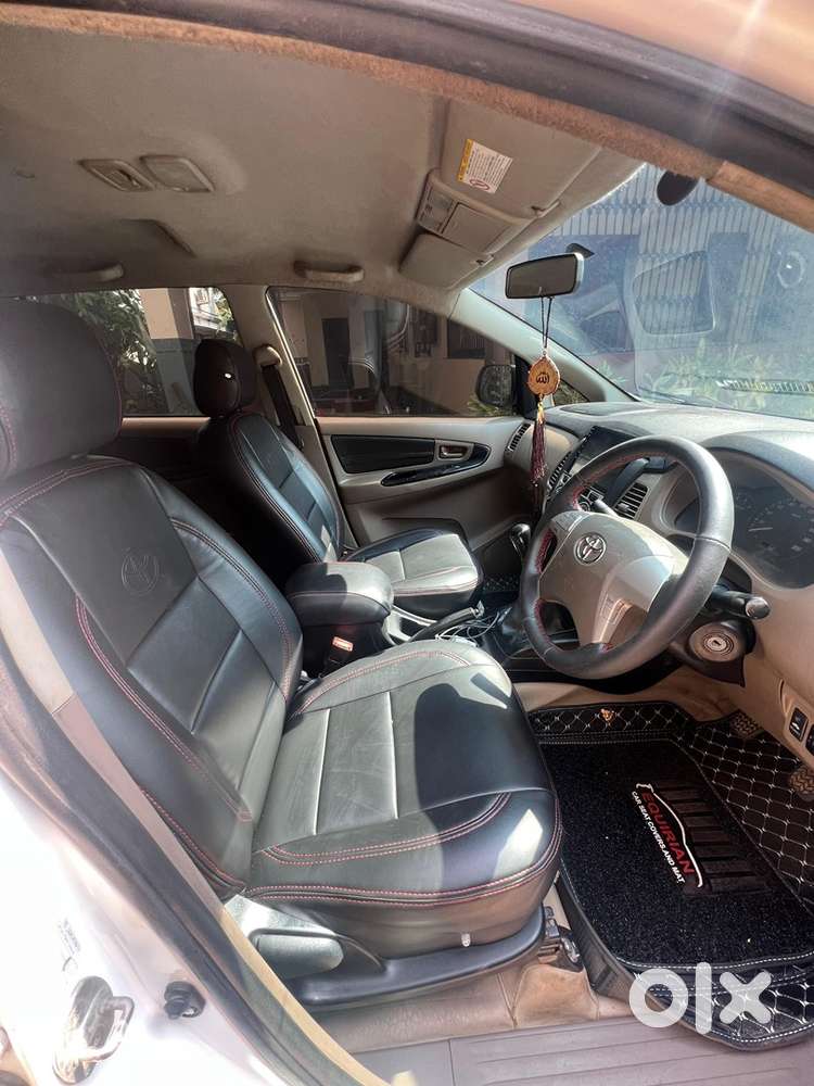 Toyota Innova 2015 Diesel 108000 Km Driven