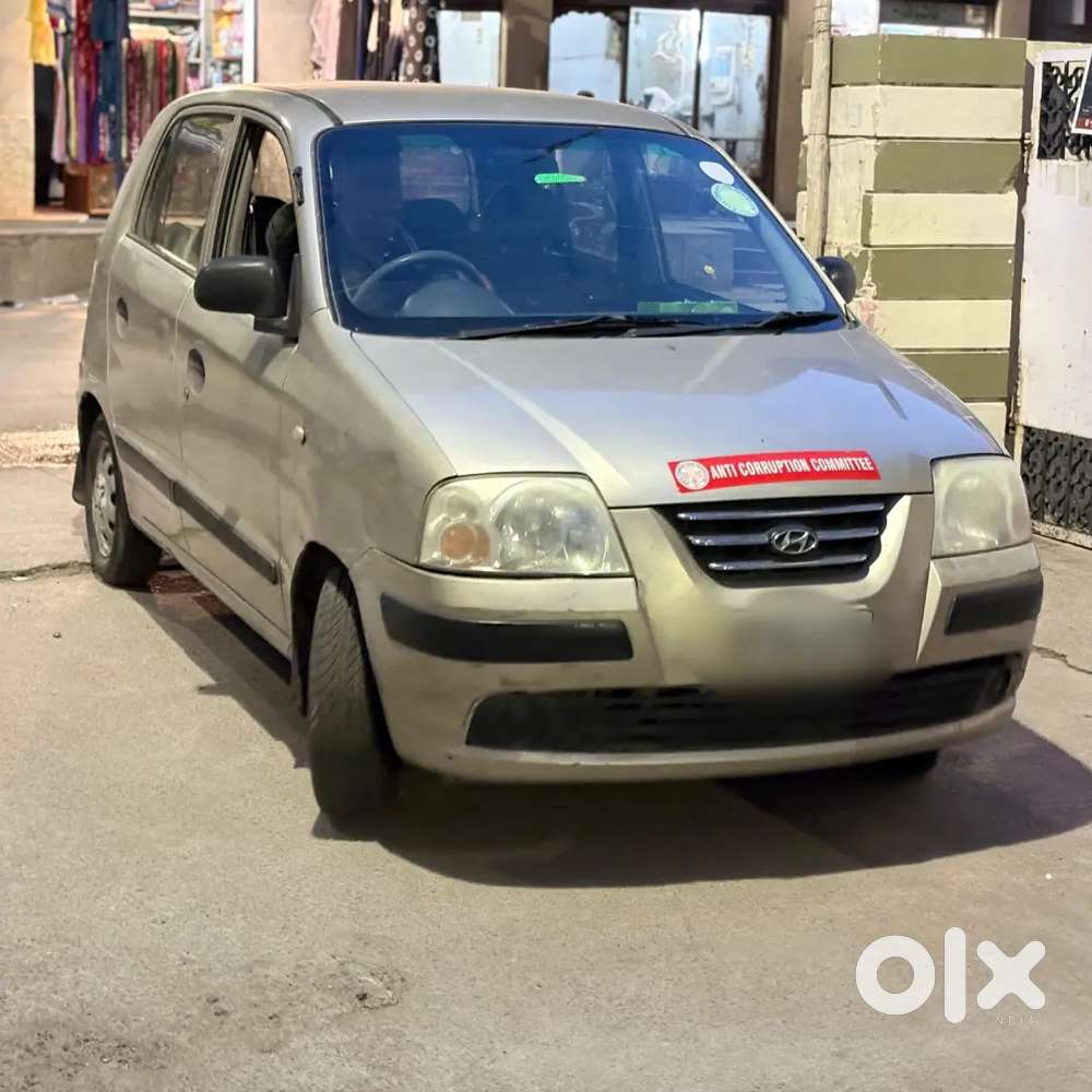 Hyundai Santro Limited Edition All 4 Power Windows Very Less Driven.