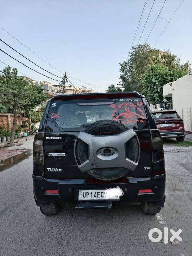 Mahindra Tuv 300 T10 Opt, 2019, Diesel