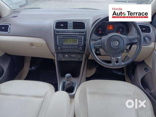 Volkswagen Vento Petrol Highline, 2013, Petrol