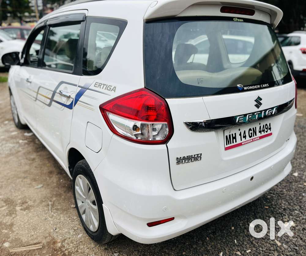 Maruti Suzuki Ertiga 1.4 Vxi Cng Anniversary Edition, 2017, Cng & Hy..
