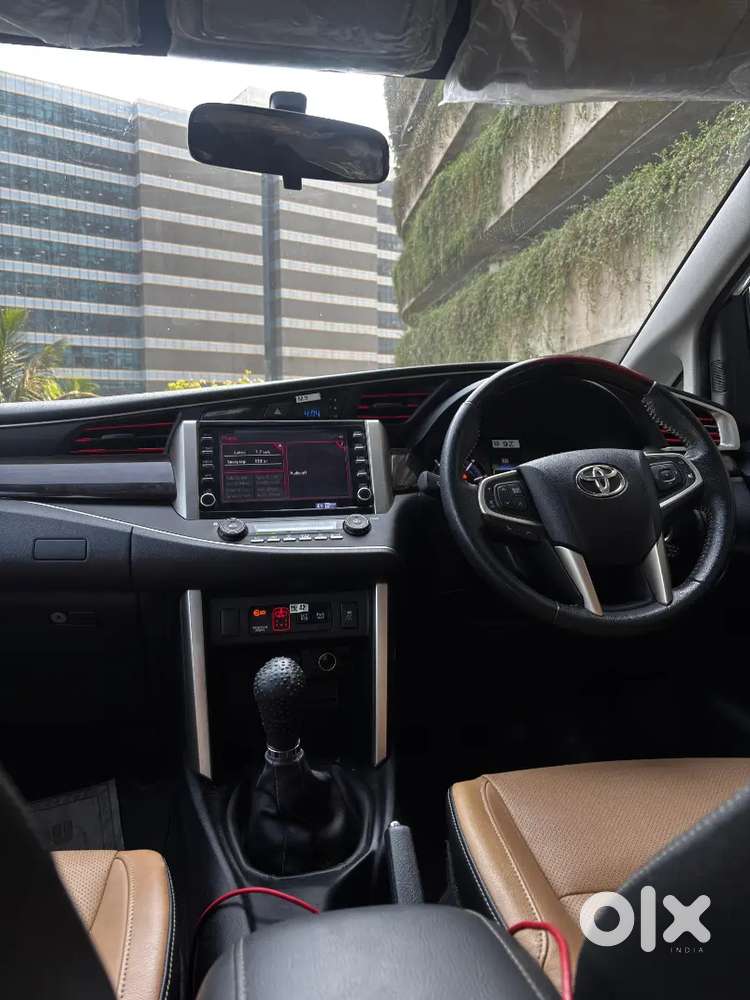 Toyota Innova Crysta 2.4 Z 7 Seater 2025