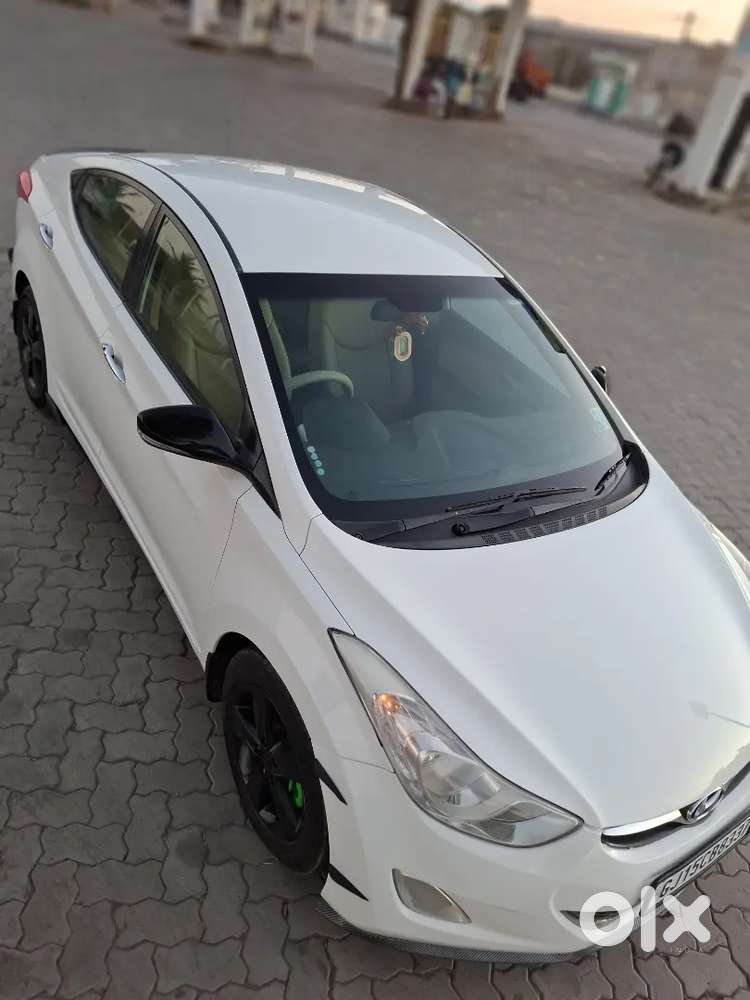 Hyundai Elantra 2014 Year
