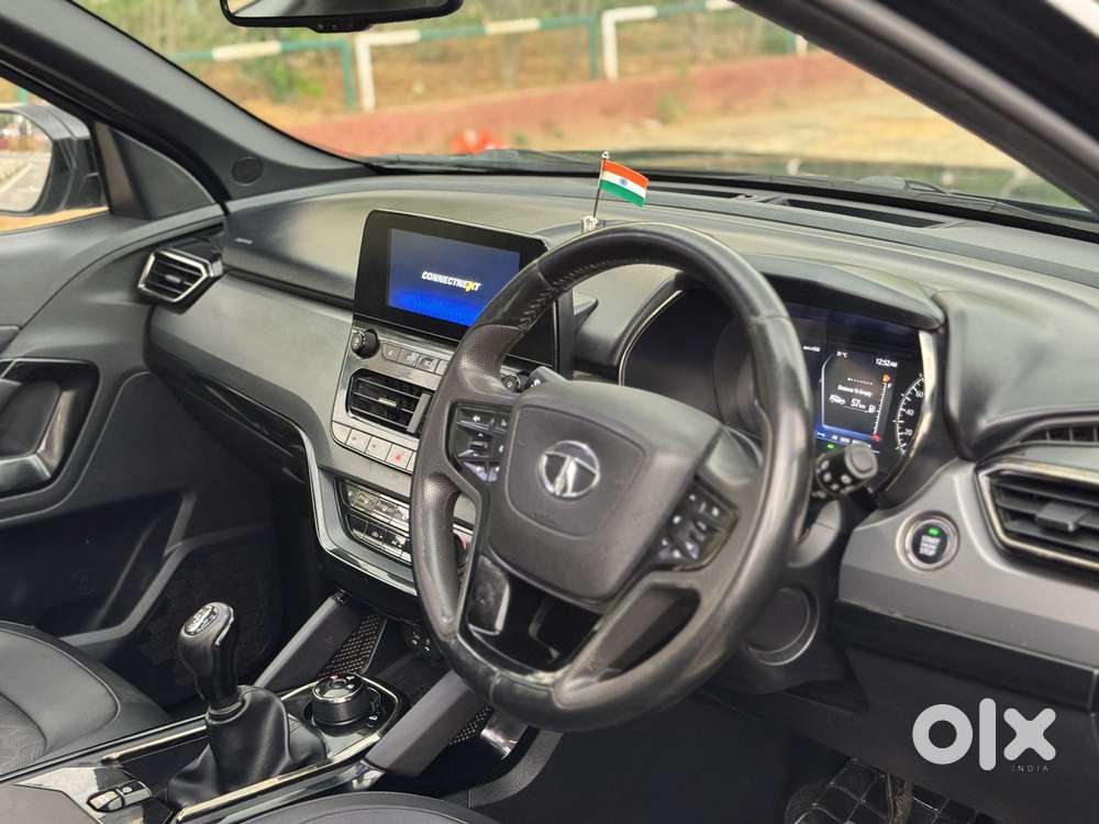 Tata Safari 2.0 Xz Plus Dark Edition, 2023, Diesel