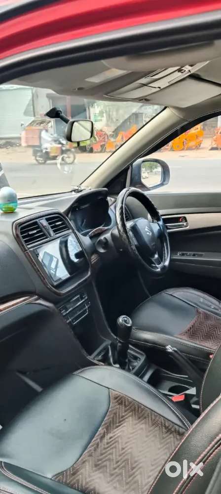 Maruti Suzuki Brezza Zdi 2017