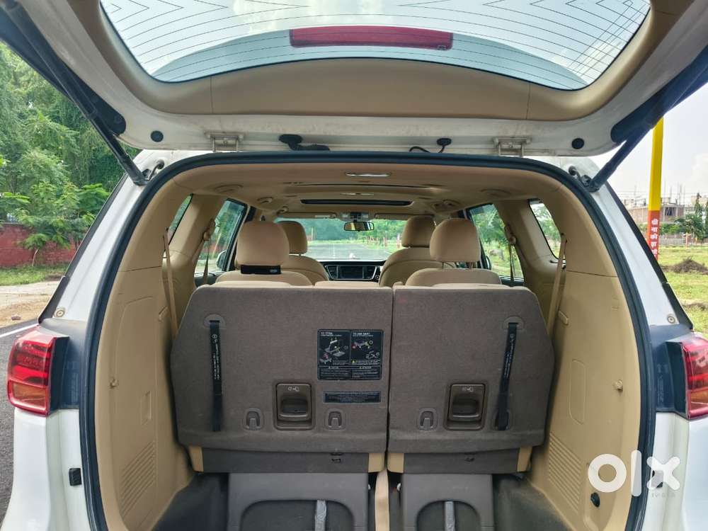 Kia Carnival Prestige, 2021, Diesel