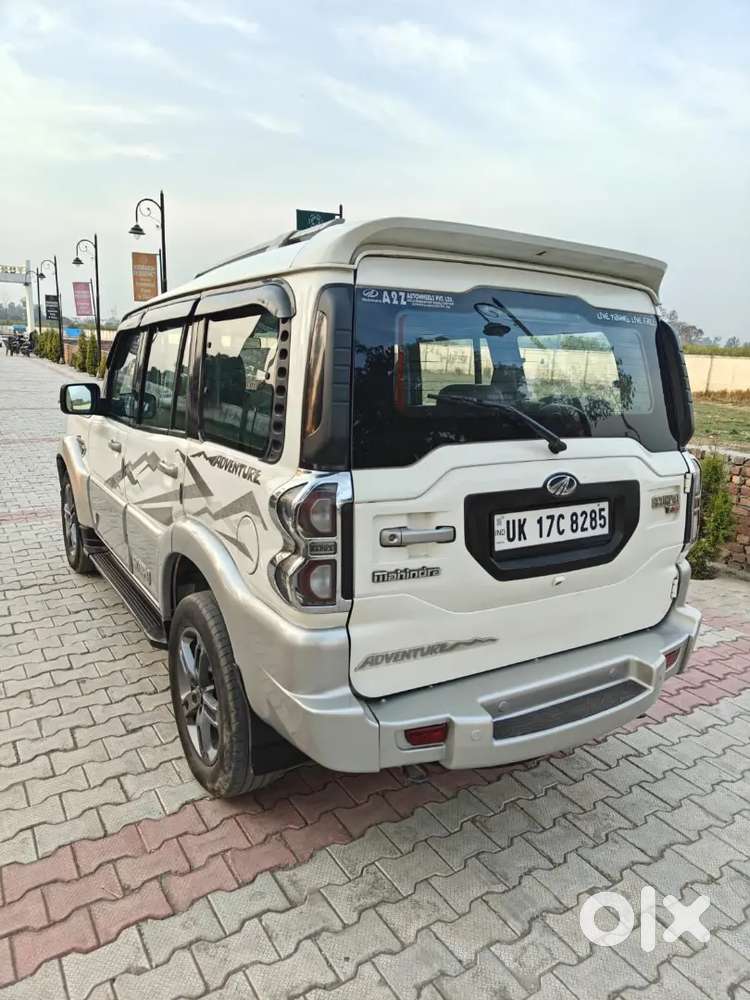 Mahindra Scorpio 2016 Diesel 72500 Km Driven