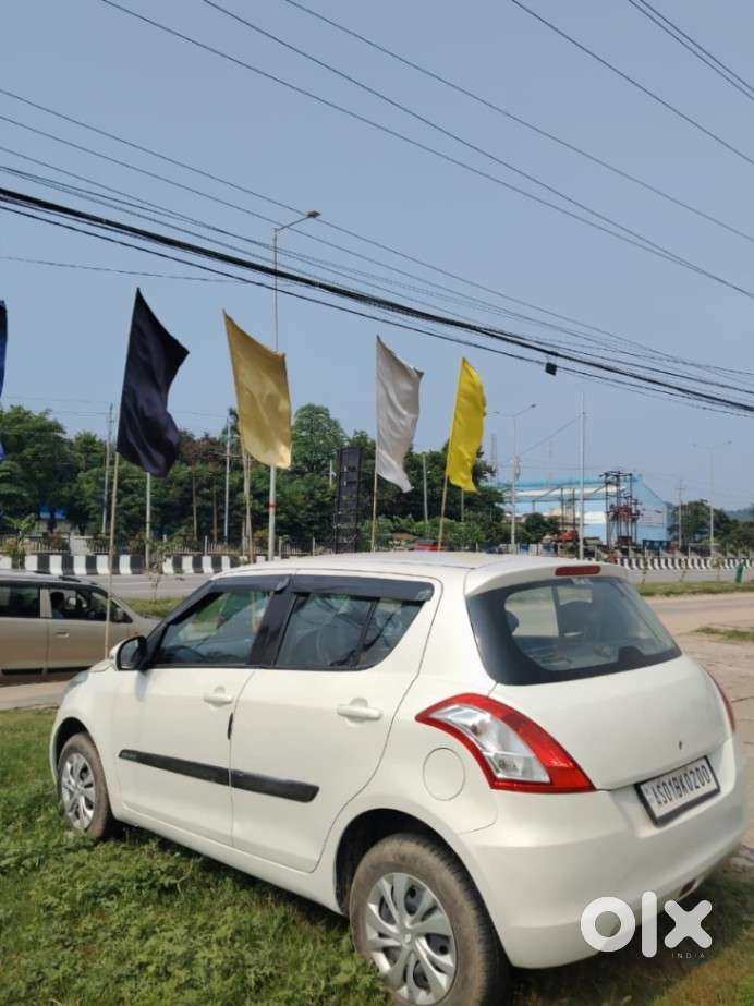 Maruti Suzuki Swift Vxi, 2014, Petrol