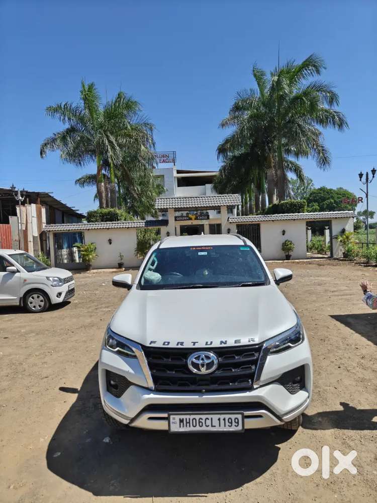Toyota Fortuner 2023 Diesel 4*2 Auto