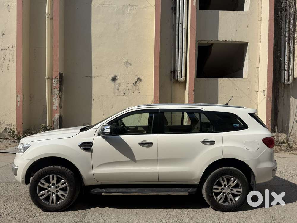 Ford Endeavour 3.2 Titanium Plus 4x4 At, 2018, Diesel