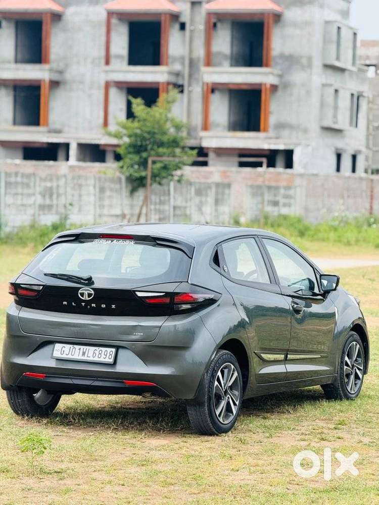 Tata Altroz, 2023, Cng & Hybrids