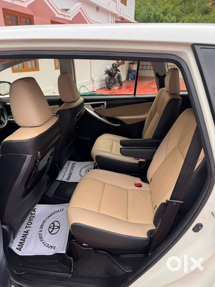 Toyota Innova Crysta Diesel 2021