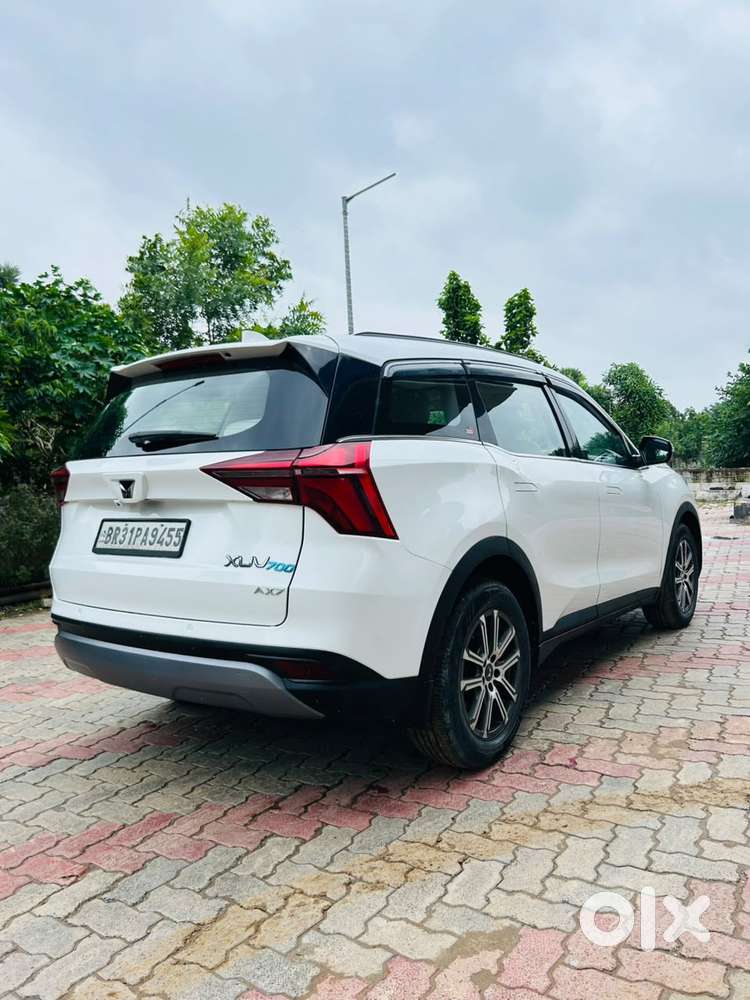 Mahindra Xuv700 2.2 Ax 7 Diesel Mt Luxury Pack Str, 2022, Diesel