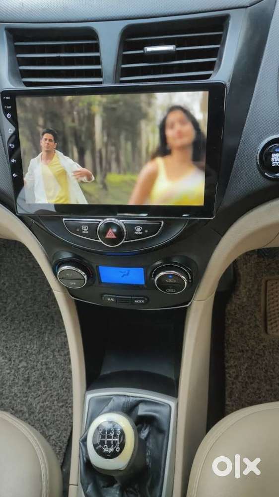 Hyundai Verna Fluidic 1.6 Crdi Sx Opt, 2011, Diesel