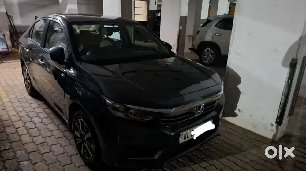 Honda Amaze Vx Cvt Well Maintained ,excellent Condition