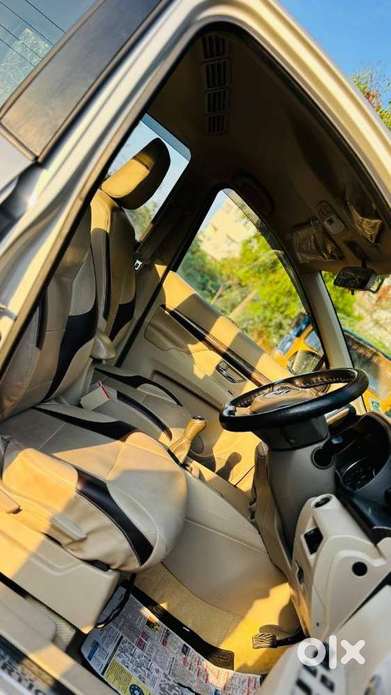 Maruti Suzuki Ertiga Zxi Shvs, 2019, Petrol