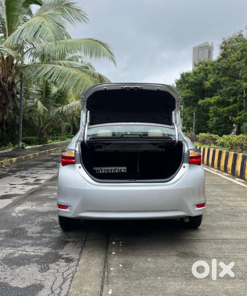 Toyota Corolla Altis 1.8 Vl, 2018, Petrol