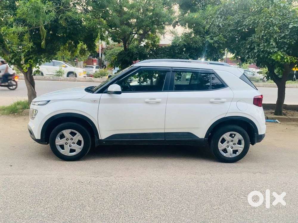 Hyundai Venue S Mt 1.2 Kappa, 2021, Petrol