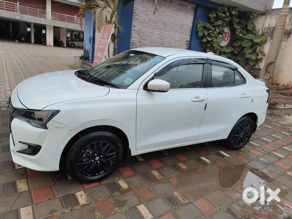 Maruti Suzuki Dzire 2025 Petrol 18500 Km Driven