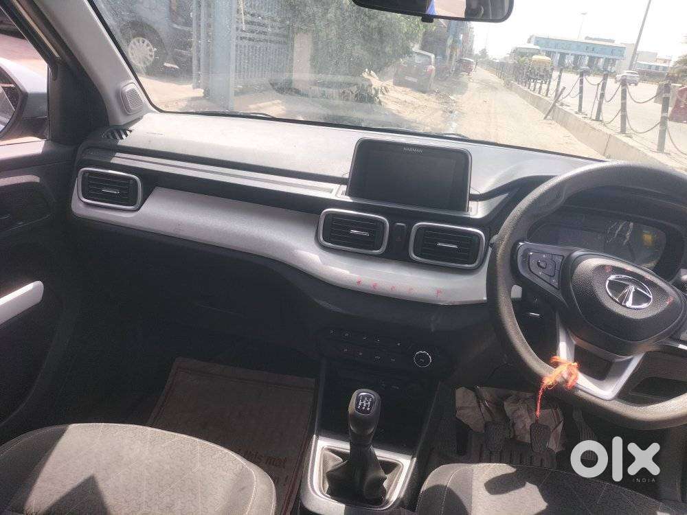 Tata Punch Accomplished Dazzle Sunroof Cng, 2024, Petrol