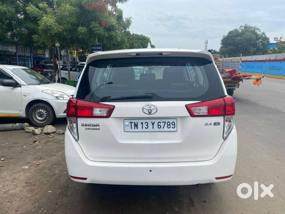 Toyota Innova Crysta 2.4 G Mt, 2022, Diesel