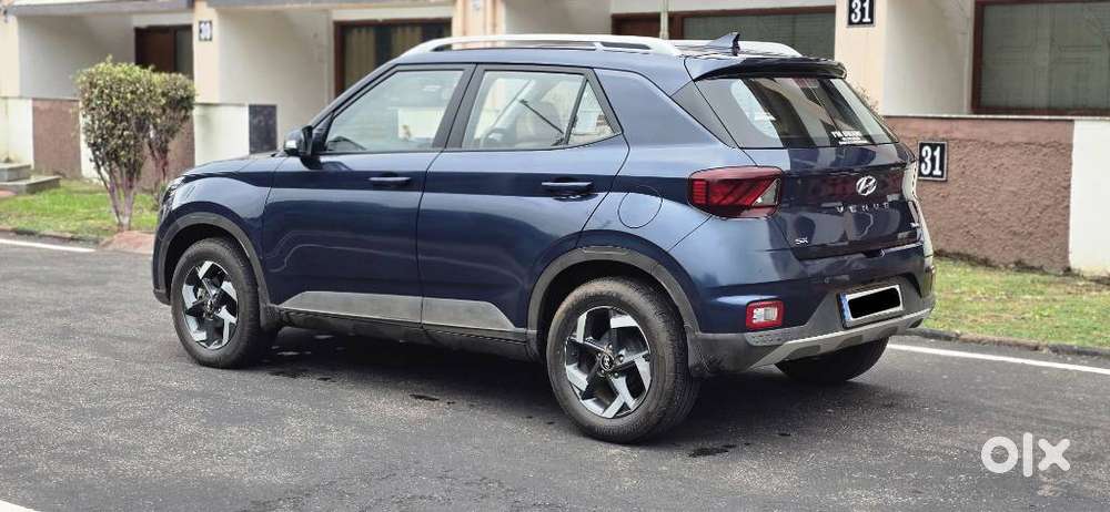 Hyundai Venue 1.0 Sx (o) Turbo Imt, 2021, Petrol